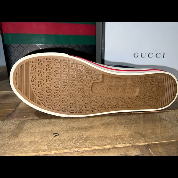Gucci 1977 Hi-Top Sneakers - Picture 6 of 8